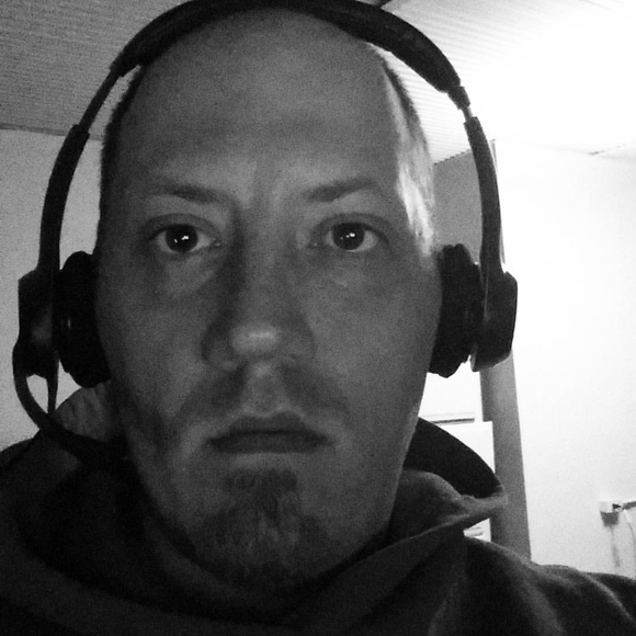 Meet your Posher, Josh - Picture 1 of 1